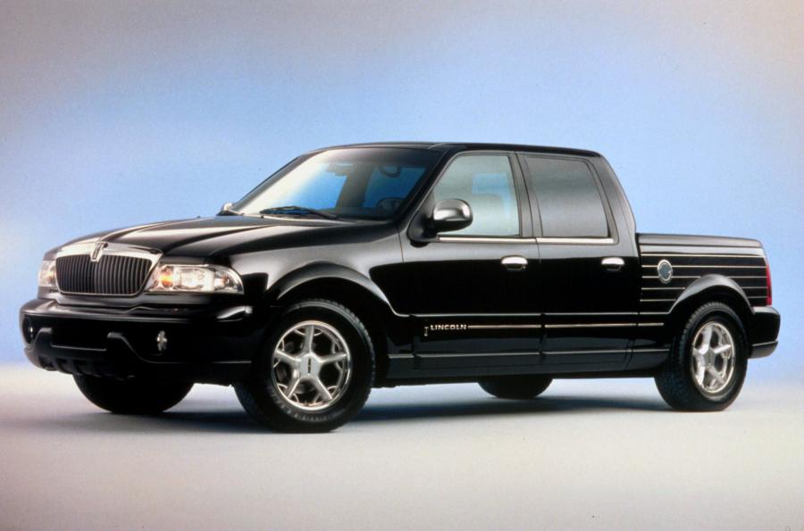  Lincoln Blackwood Concept 1999 года  (фото 1 из 3)